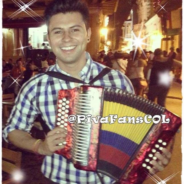 PivaFansCOL's profile picture. Apoyo en Colombia de @pivamusic .. Manager @rodrisalgara Presidentas: @MoniiSalamanca @Erikalejandra24 @HaS_Cc PivafansCol@Outlook.es