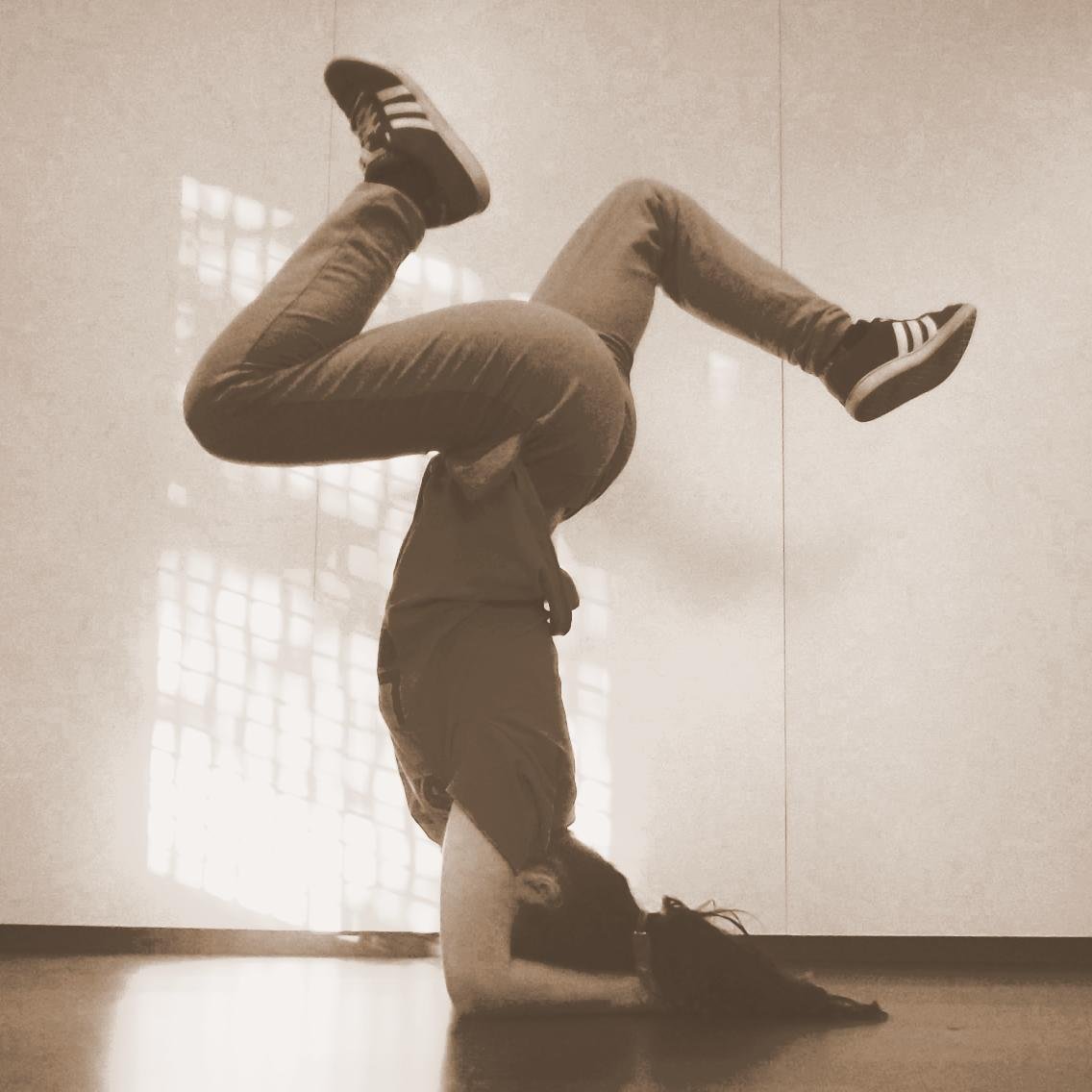 MeFaltaLaEle's profile picture. 