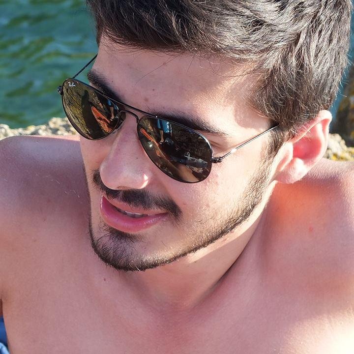 bekr_demir's profile picture. @