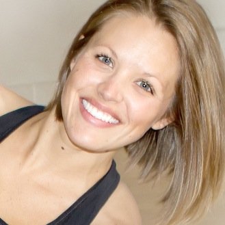 Athlete-turned-anatomy-geek, joyfully committed to sharing my affinity for self care,  precision, and playfulness.