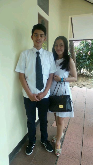 albertusadriann's profile picture. #GGMU | SMA N 5 Semarang | Mheme♥