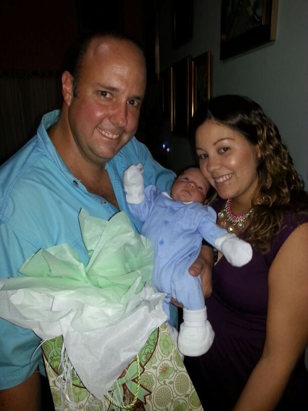 TSU Adm. de Empresas,Lic Ciencias Gerenciales, tranquila en paz, felizmente casada y madre de un hermoso principe!!.. 3