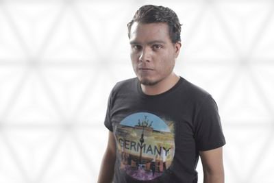 armandobarragan's profile picture. Tecnología Digital veniste a revolucionar la belleza del ser humano. ¡Bienvenida digitalidad hija del hombre!