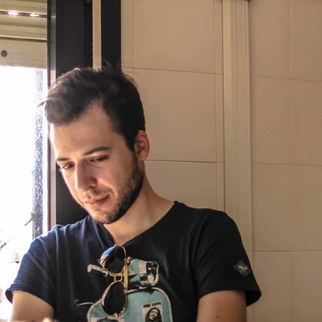 Studente di Medicina,  Responsabile Organizzazione di UniCa 2.0, Rappresentante al Nucleo di Valutazione all'Università di Cagliari. UniCa LGBT, ISAWO Cagliari.