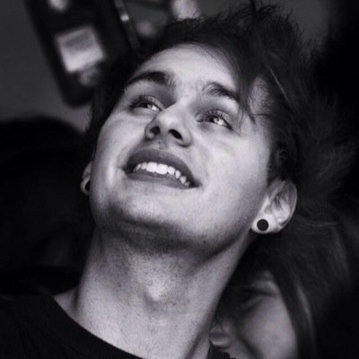 ✿ hi this is free follow from @starkidclifford ✿ if you have a minute please follow @starkidclifford and @meganftbands and ask for a fb ✿ ty cutie ily ✿