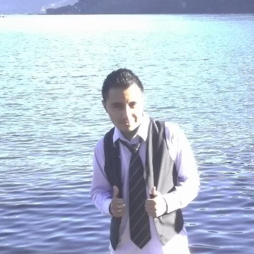 si te sigo me sigues .. sonríe la vida es una sola
