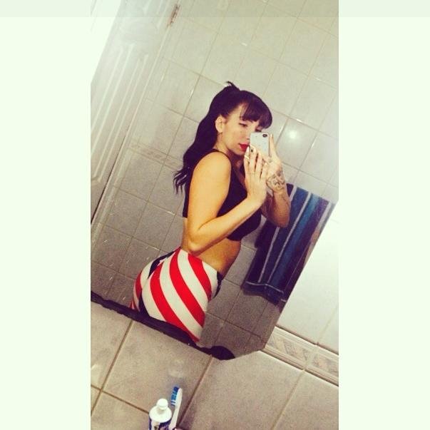 Cuban Queen. instagram @GigiV