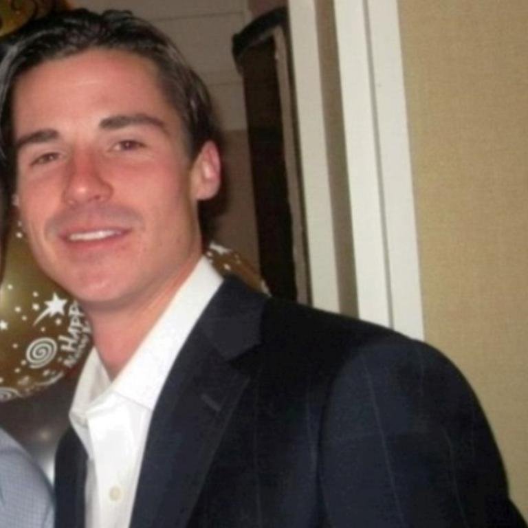 peelster123's profile picture. Keeping things INTERESTING....You are unique and I can show you just how different you are.