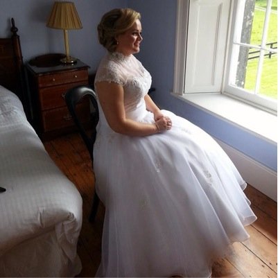 Daughter, sister, niece, cousin, godmother, friend & wife to @neilfarrell