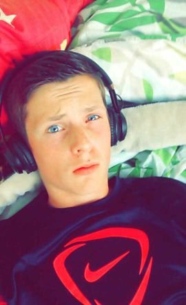 maxvdspek's profile picture. Voetballer@geinoord c1|fcu4evaa|ocn| #wj8