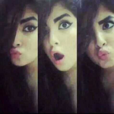 mnoorty_1199's profile picture. لآ تَطلُبي الفُؤآدَ ' يآ سيّدتِي '
عَجبًا لِـ سآئلٍ يَطلُبُ ؛ مآ مَلَكْ ..؟!!