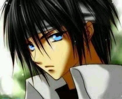 im an uchiha  i hate annoying people my target is ...killing the uchihas|15 years old