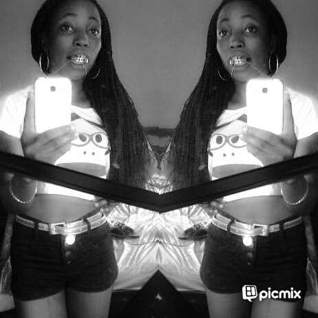Am good as u wud wanna see nd am also as bad as u wouldn't wanna see, so choose wic part of mi u wanna b with?