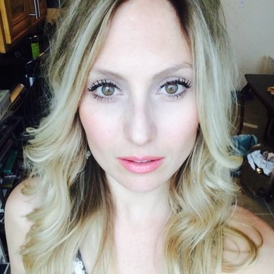 Contributing Editor, Wine Enthusiast Magazine. Writer, USA Today. co-founder, Big Easy Bucha https://t.co/AmzDgReeL0