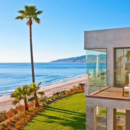 Welcome to Malibu, the sunniest part of California. Come and join as you favourite celebrities today! Taken celebrities are in our favourites.