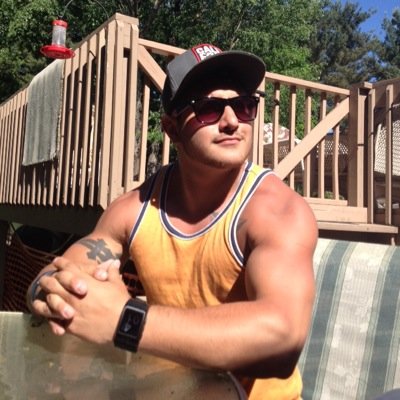 21 / @GoGaryDawgs / Gym Life / Team Chicago / SAE / ISU | If you want a little motivation go follow @PsychoStrength