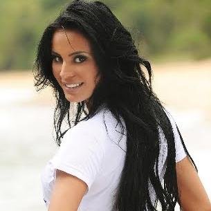 Amo com maio Orgulho LorenaBueri Participante da #AFazenda7 Rumo A ser campeão