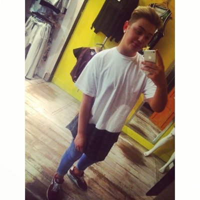 Billielawrenced's profile picture. Bristolian IG: Billdonaldson_ snapchat me billiedon | oh yeah i like boys