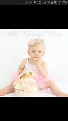 Handmade baby & childrens headbands, tutus and dresses including frozen, flower girls and occasion dresses. Lots more of other accesories