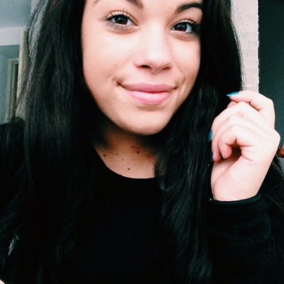 naomischouwstra's profile picture. @alyciasemedo