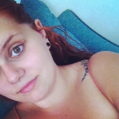 oxrhiannonleaxo's profile picture. Single Country girl stuck in the city. Love my family and friends to death