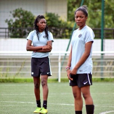 Footballeuse au PSG ⚽️