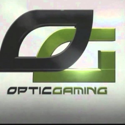 i am a 13 year old boy who loves competitive call of duty who will follow 4 follow or if u want me to sub to your youtube follow me and then message me the link