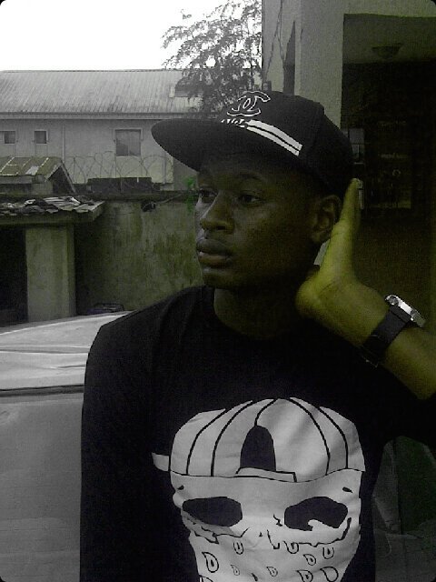 Song writter,artiste,musically oriented for.. enquiries...and bookings contact 07014292786 ....or facebook  us ,Richynellymba...tweet @masfizzy... Born leader.