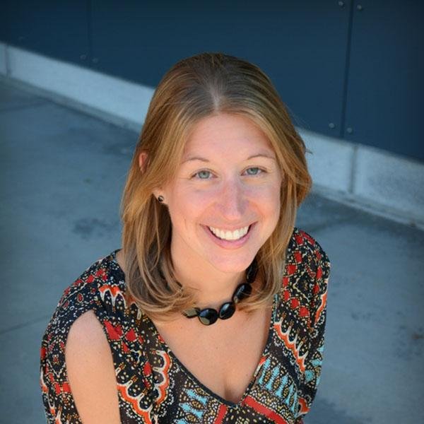 Marketer. Overly enthusiastic Bostonian. Infrequent tweeter but frequent voyeur. Best on 2 feet or 2 wheels.