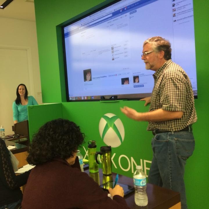Sunnyvale Social Media provides training on social media platform and campaign development. We meet monthly on the 2nd Friday at Maple Tree Inn Sunnyvale.