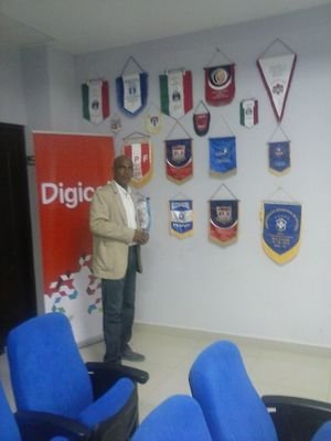 Siempre por El Fútbol de mi País.