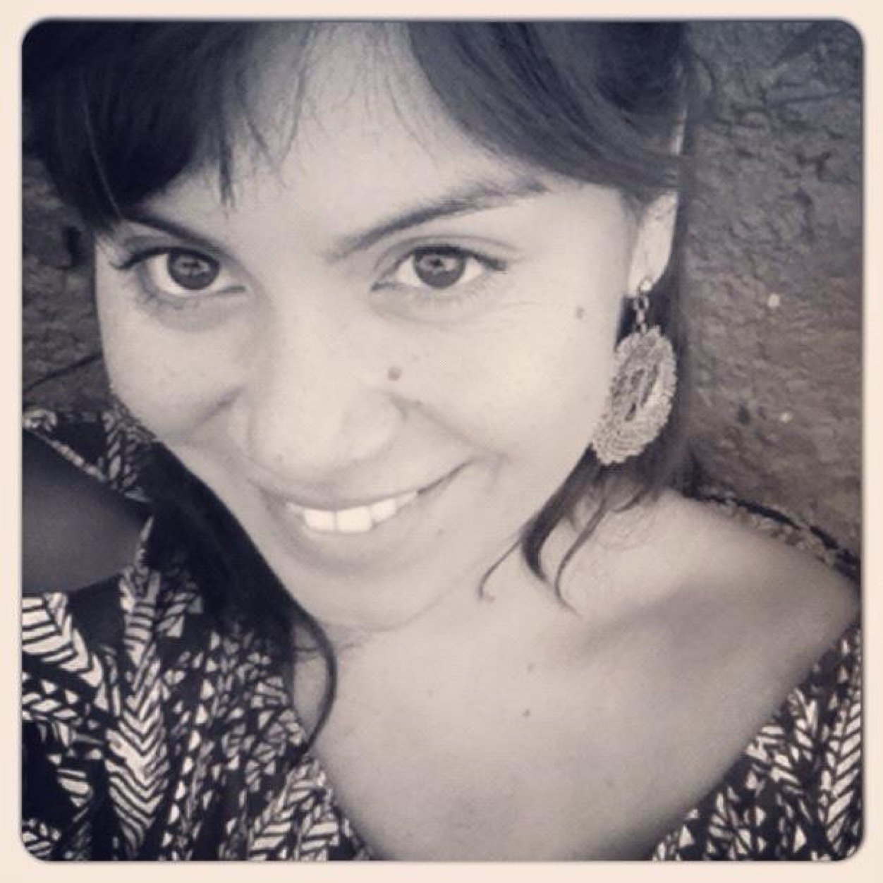 Trabajadora Social con hiperactividad crónica. Mama de Amparo.         Trabajo por los Derechos de los niñ@s.