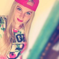 Thyrzaa' (@_thyrzaa) 's Twitter Profile