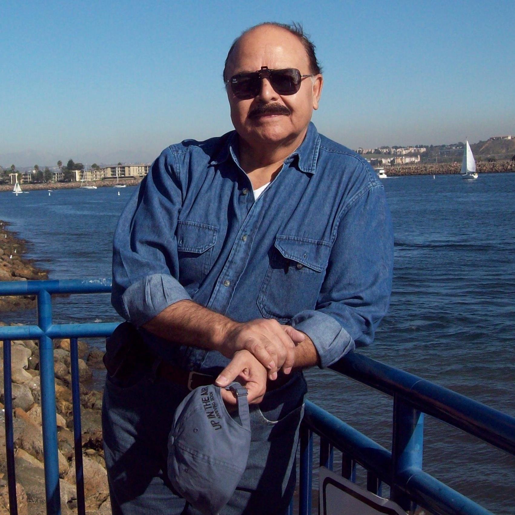 Concerned world citizen, Engineer & Business Consultant by trade.