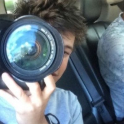 follow @regaldallas since i gave you a free follow and ask her for a dm from 5/12