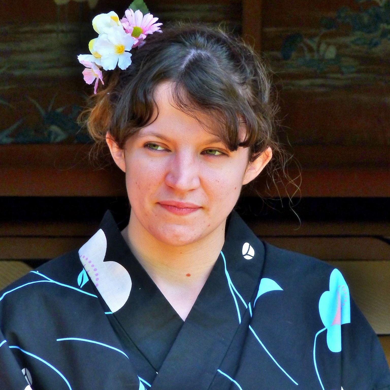 French Teacher in Canada with @afhalifax 📖 
Like taking pictures during her spare time 📸 and travelling  🏝️
Speaks 🇫🇷 🇺🇸 🇯🇵 and learning 🇧🇷