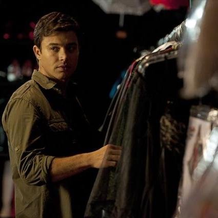 @deviouswearwrp member , Worked for the Rosewood Pd , Memeber of The N.A.T Club. Was also a suspect in the disappearance of Alison Dilaurentis .