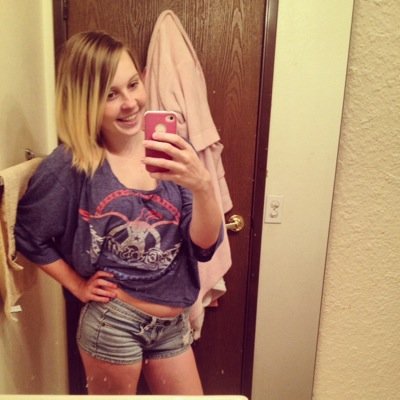 stay STRONG. have PATIENCE. give HOPE What doesn't kill you only makes you stronger 20 years old Single, young mom! livin the Cali life You look lost, follow me