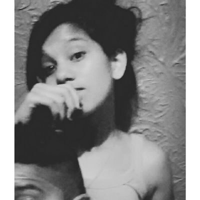 Apenas mais uma chata ♡