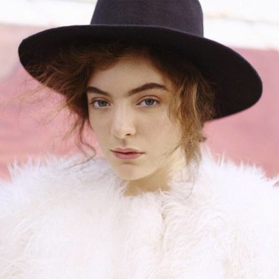 ♡ Lorde I love lorde to death she is my queen my soul i love lorde so much i would die for her... If u dont like lorde you can just leave♡