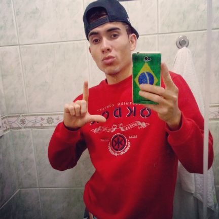sem muitas risadas pra gracinhas ✌