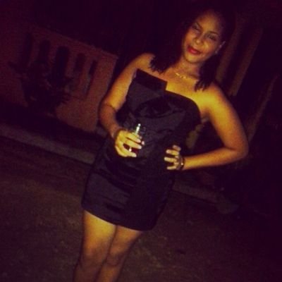 GodBlessedByTheLord ^:-)My Sister @Lil_Mamyx6 Siempre Con Una Enorme Sonrisa :) I Lovee Shadow Blow ¥ Mozart ;-)