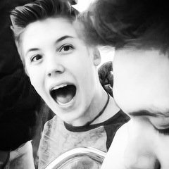 my idol's half dinosaur hbu | 0/12