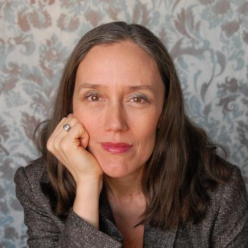 Helping people find their way out of chaos since 1999. Founder of The Perfect Daughter: Chaos Control #Organizing