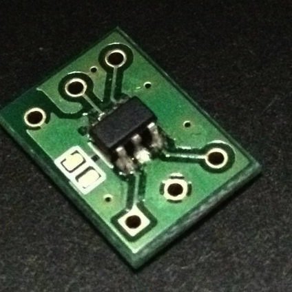 ATtinyシリーズを使用した小ピンマイコンのArduino互換環境です。現在ATtiny10とATtiny13Aに対応。中の人は @maris_HY