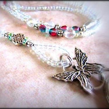 Mom, Healthcare Worker, Blogger, Lover of Beads and Handmade!! We all have a Super Power.. What's Yours?