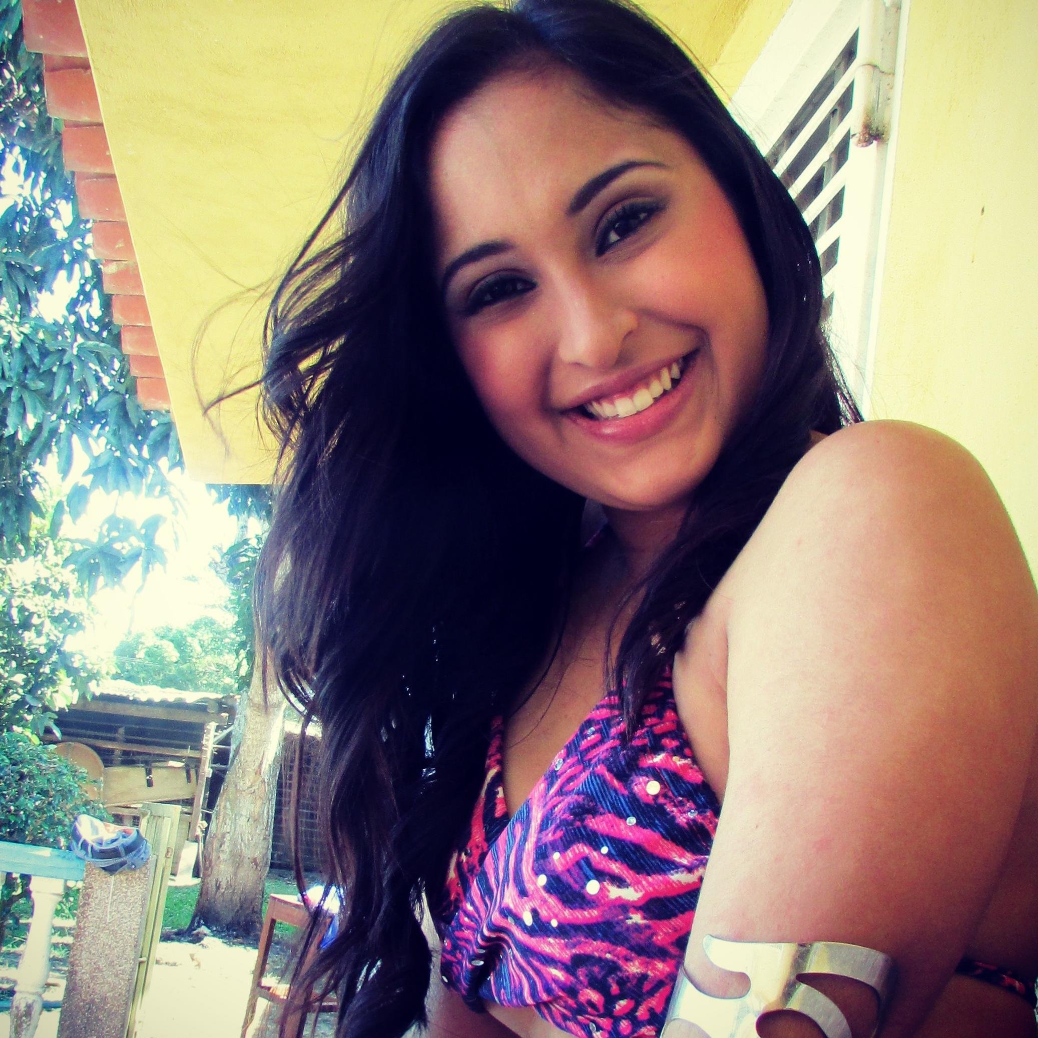 Modelo, Aspirante a #EmbajadoraDeLaPazFANB 2014. 20 años, Estudiante de Comercio Internacional