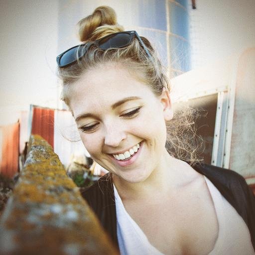 devlyfe's profile picture. 