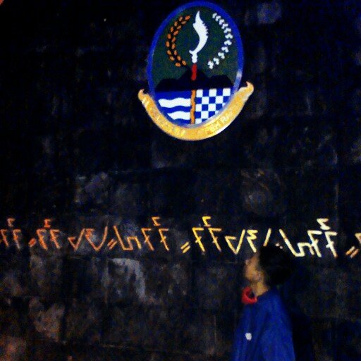 IG dahudot | Line : dahudott | @KpmSuryakancana | 
iLmu Komunikasi Universitas Muhammadiyah  Yogyakarta