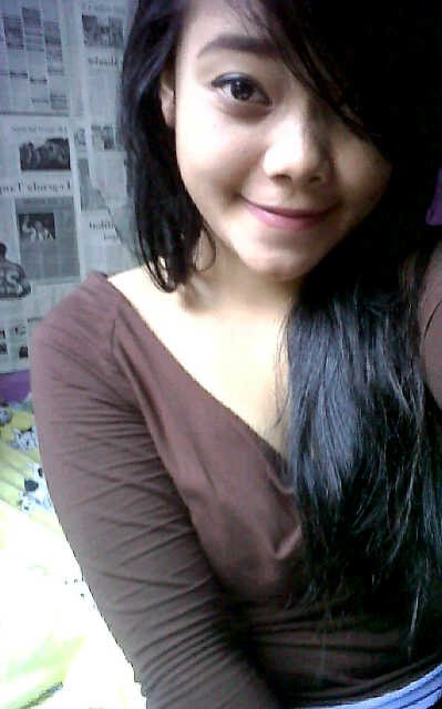Never say you're happy when you're sad. Never say you feel good when you feel bad. Never say you're alone when you still have God |• Tsani Rizky Avicena ♥☺